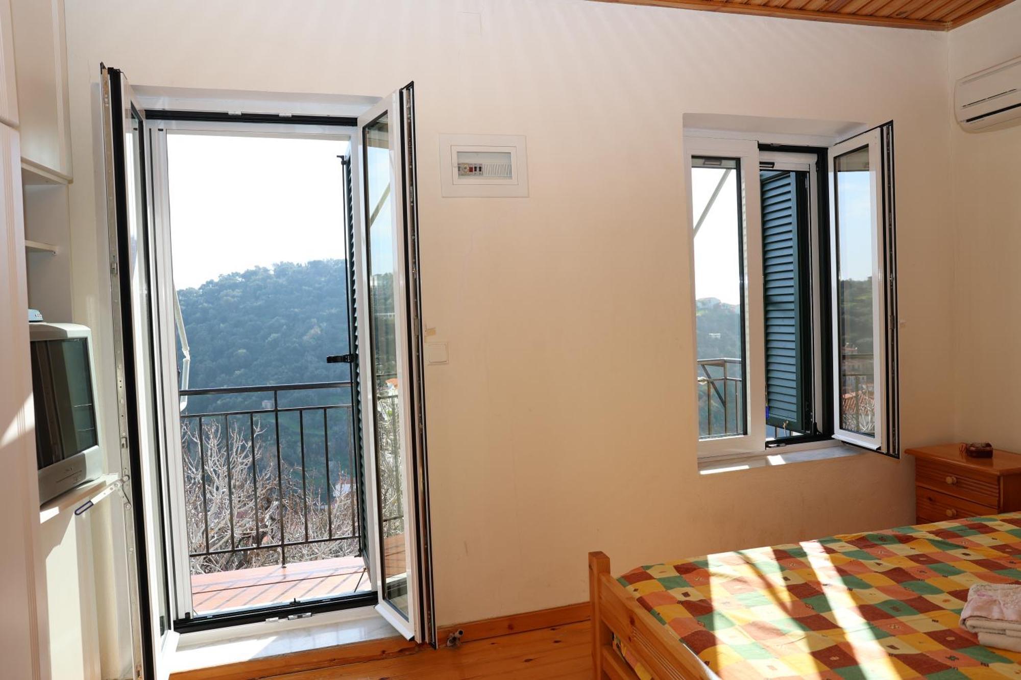 Mary'S Villas Plomari 外观 照片